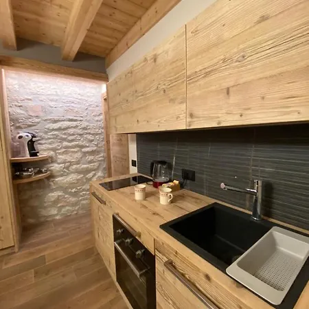 Il Falco بيت ضيافة غاليو